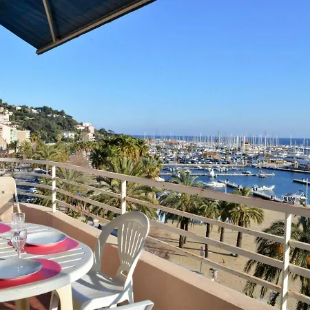 2 Pieces Avec Grande Terrasse Au Coeur Du Lavandou - Fr-1-251-287 Le Lavandou
